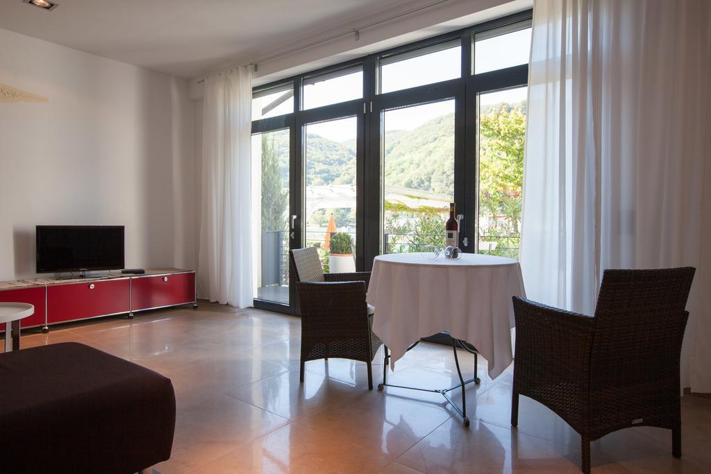 Guesthouse Altes Rathaus Rüdesheim am Rhein Pokoj fotografie